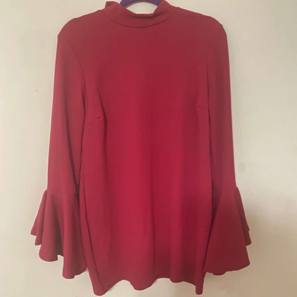 Flare sleeve dress